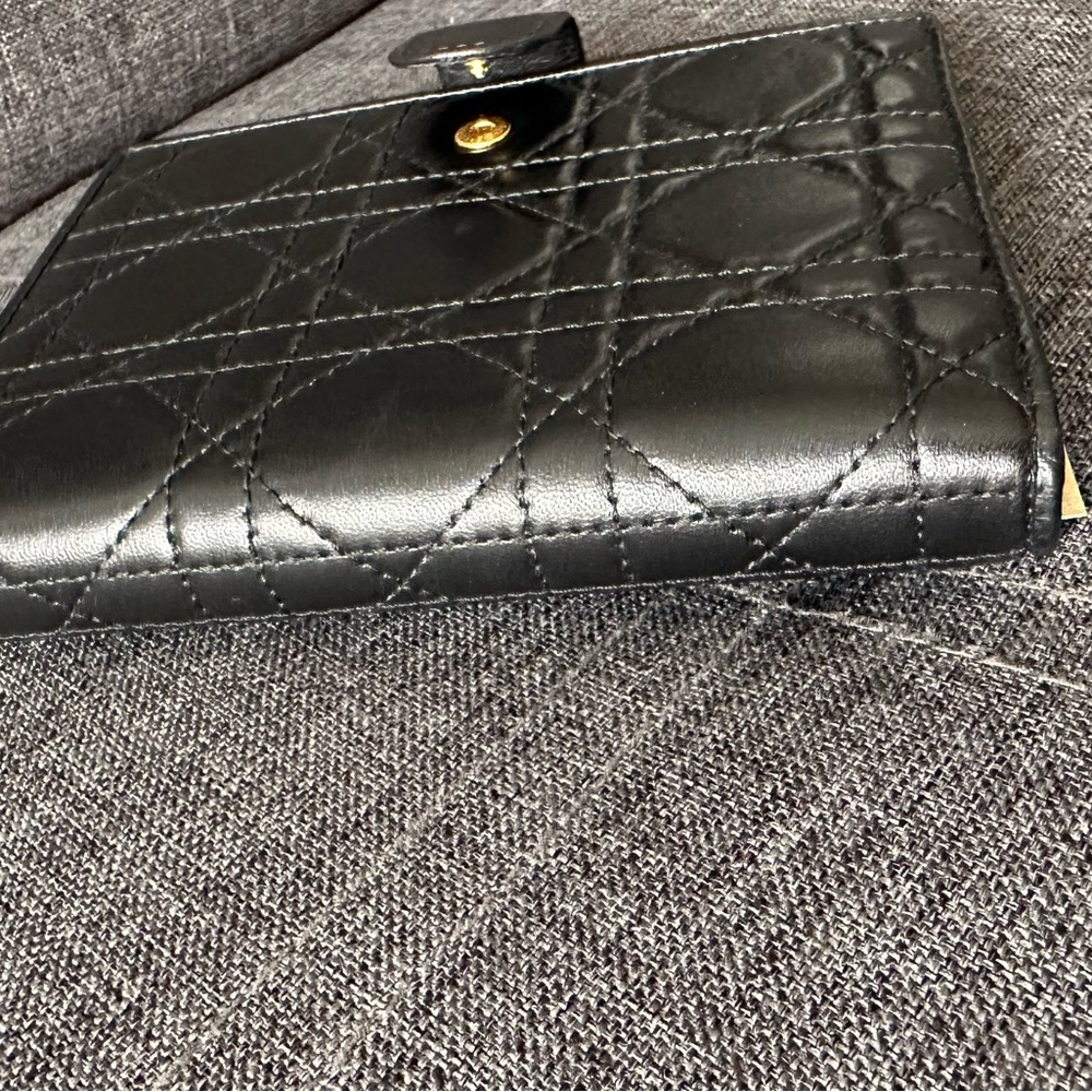 Authentic dior - Picture 5 of 11